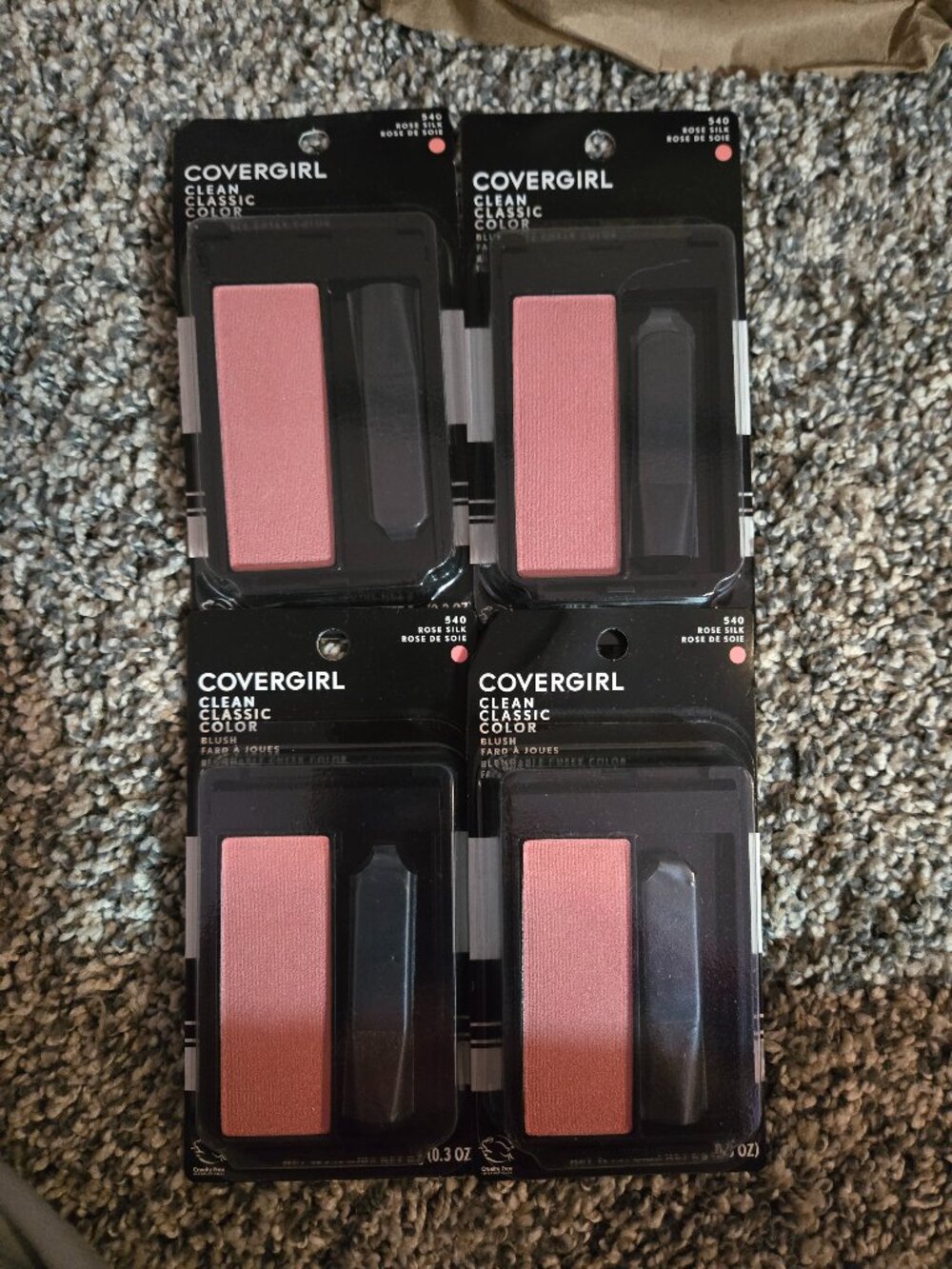 Lot of 4 Cover Girl Classic Blush Rose Silk 540